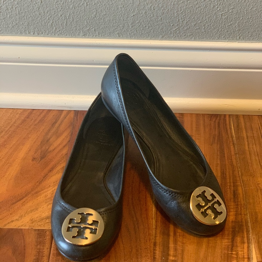 Tory Burch Reva Black Flats Size 7:5